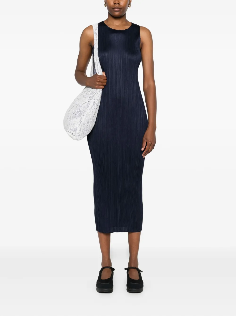 Pleats Please Issey Miyake pleated sleeveless midi dress Blauw