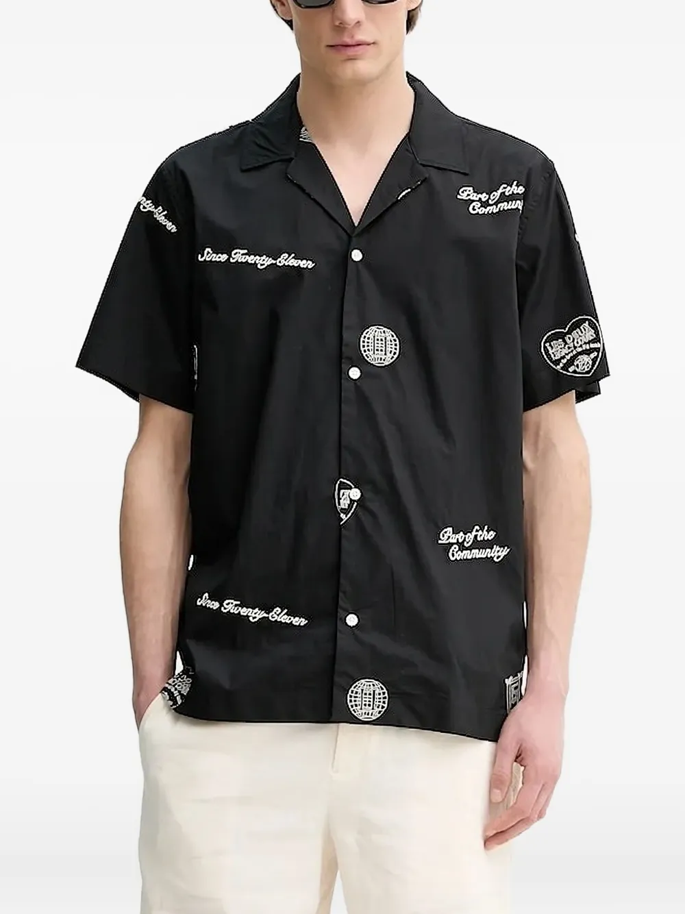 Les Deux embroidered-graphic short-sleeve shirt Zwart