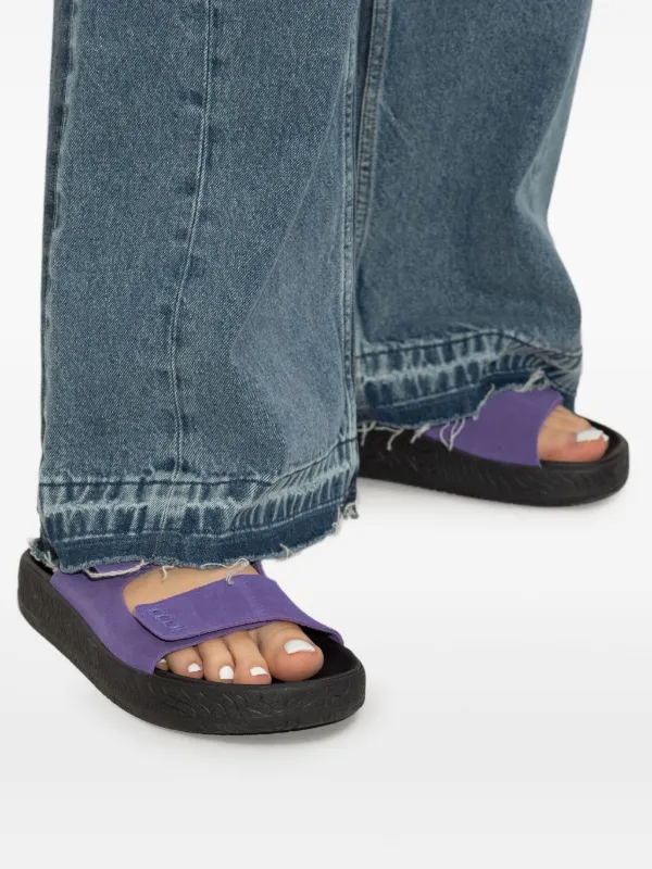 VEJA Leather Sandals | Purple | FARFETCH