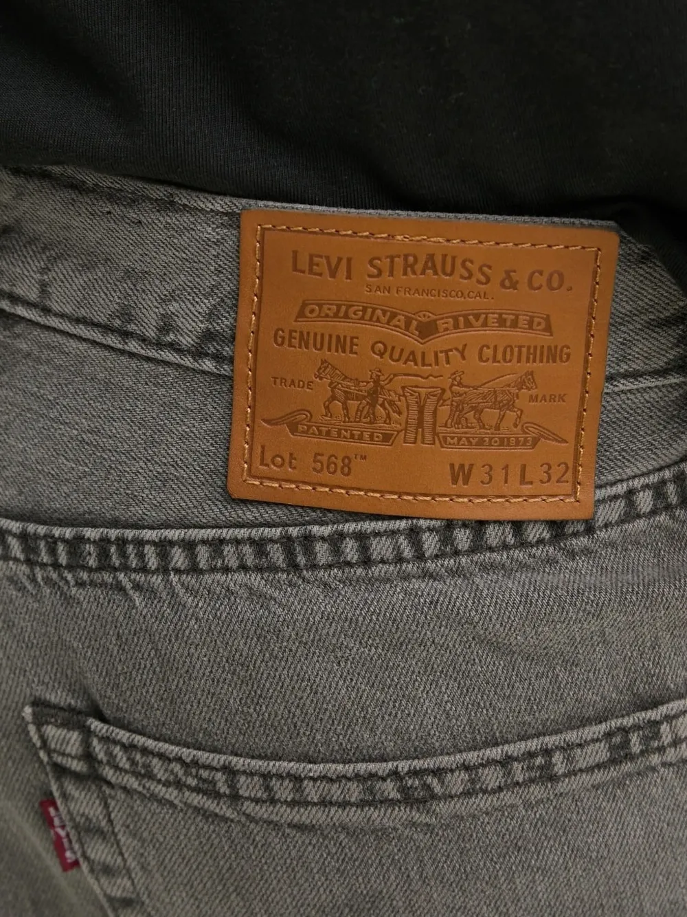 Levi's 568 loose-fit jeans Grijs