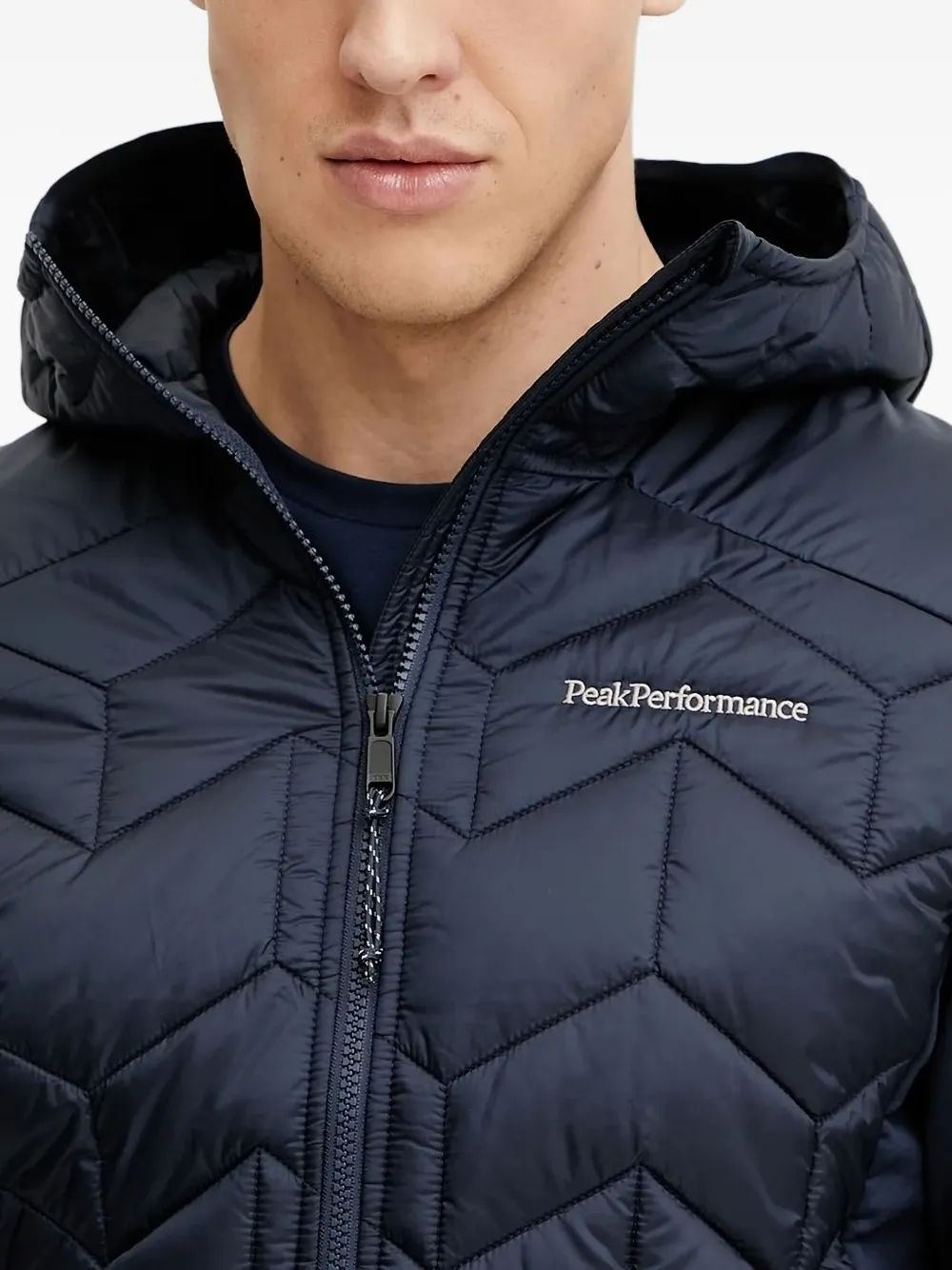 Peak Performance Elevate gewatteerd jack met capuchon Blauw