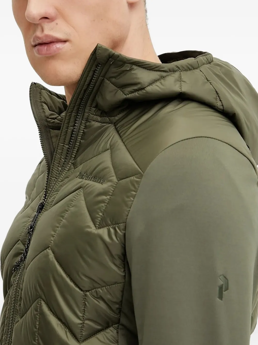Peak Performance Elevate hooded padded jacket Groen