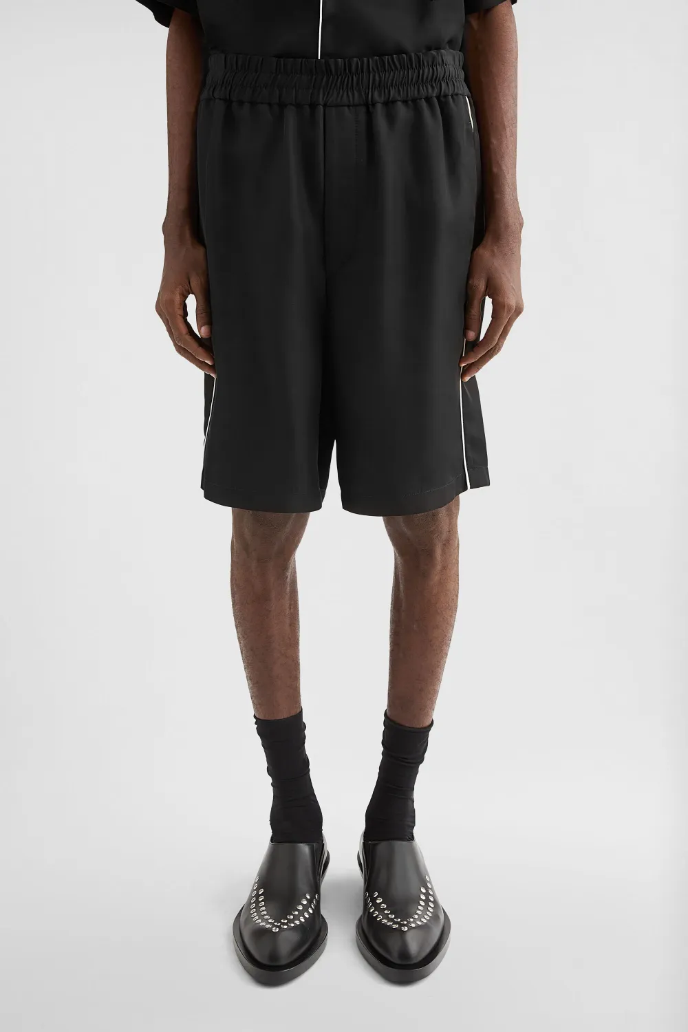 Jil Sander piped-trim shorts | Bermuda Shorts | Image 2