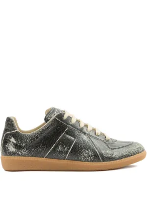 Maison Margiela Paint Replica low-top Sneakers | Black | FARFETCH JO