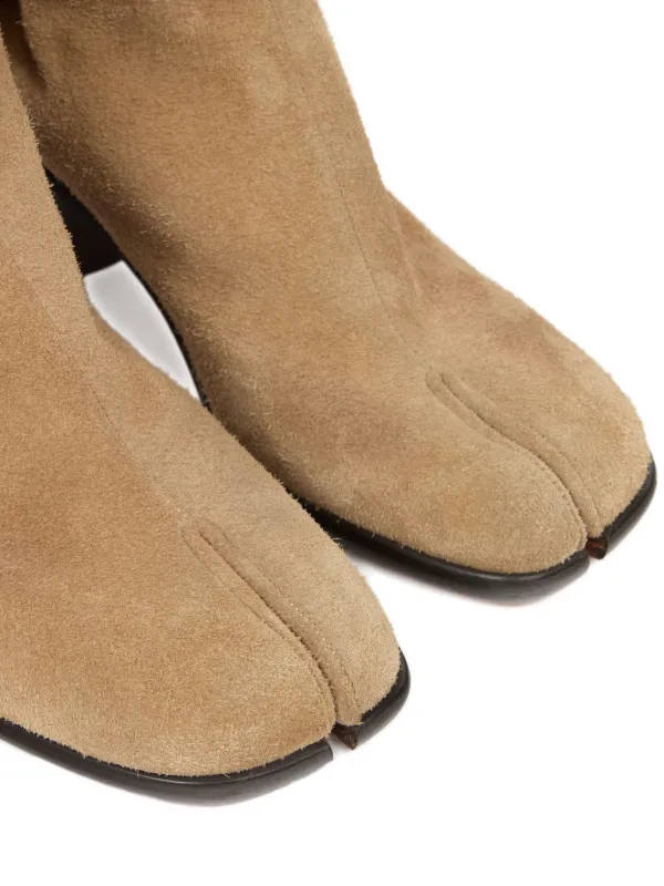 Maison Margiela Tabi スエード アンクルブーツ | ブラウン | FARFETCH JP