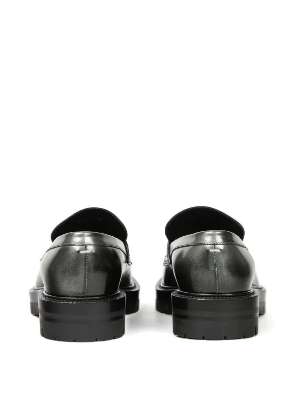 Maison Margiela Tabi レザーローファー | シルバートーン