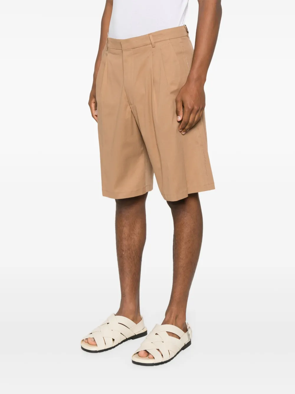 AMARÁNTO Bermuda shorts Bruin