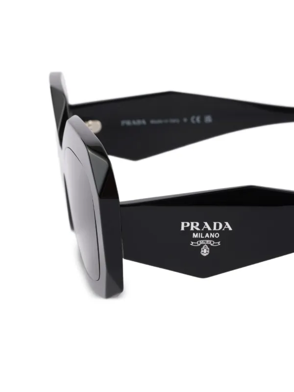なんしい　PRADA ブラック サングラス Prada Eyewear Symbole サングラス | ブラック | FARFETCH JP
