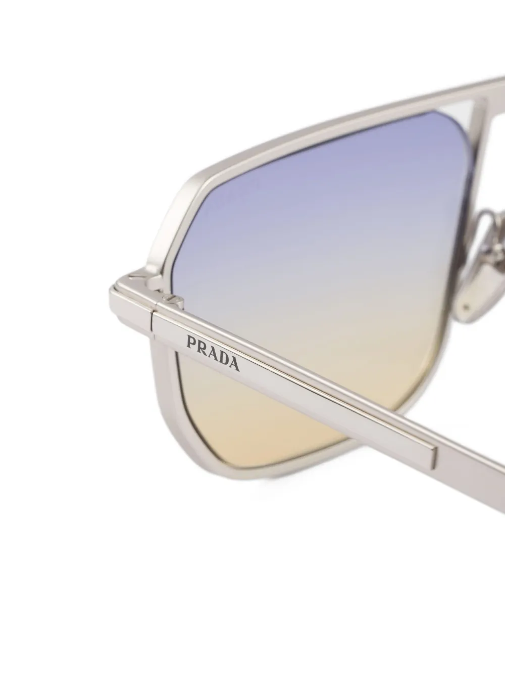 Prada Eyewear Zonnebril met gegraveerd logo Zilver