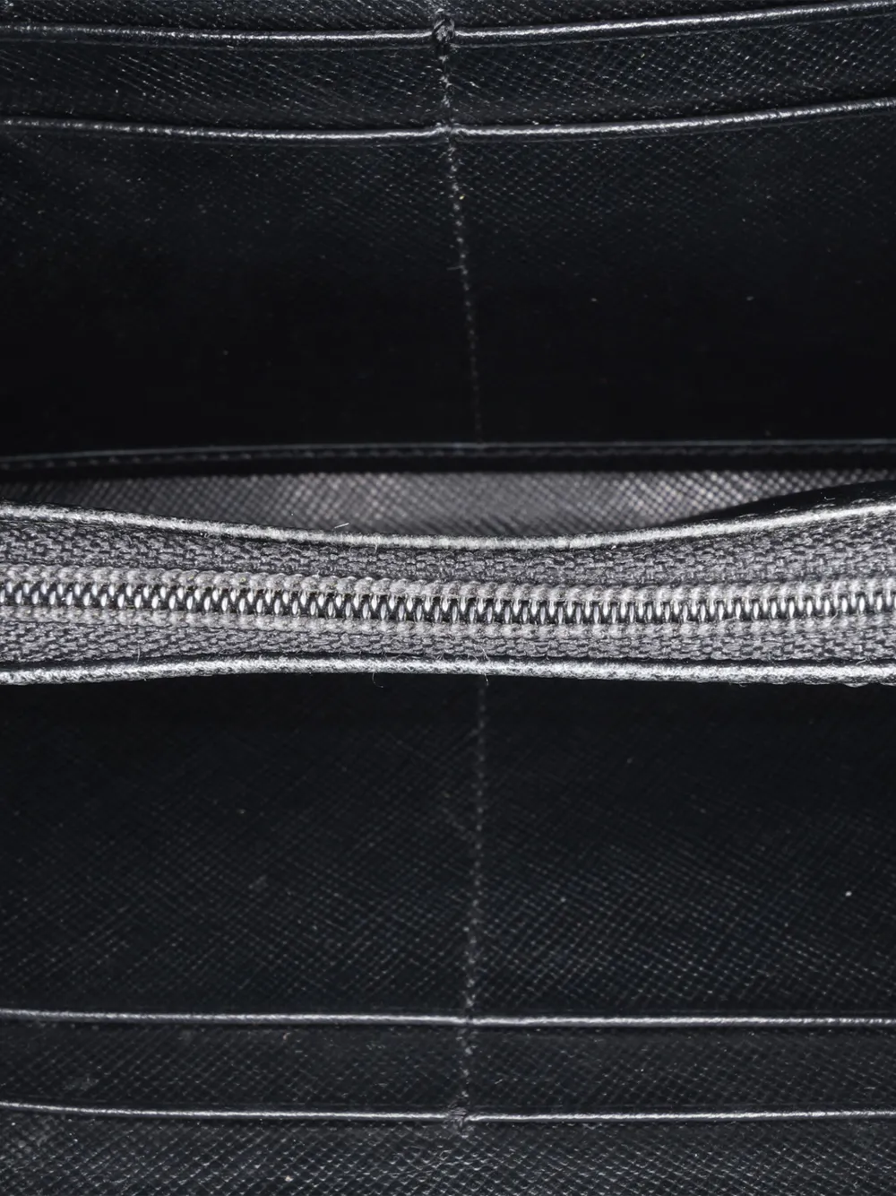 Pre-owned Prada 2000-2013 Tessuto Zip Around Wallet Long Wallets
