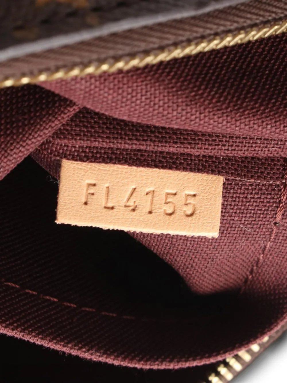 Pre-owned Louis Vuitton 2015 Turen Pm Handbag In Brown