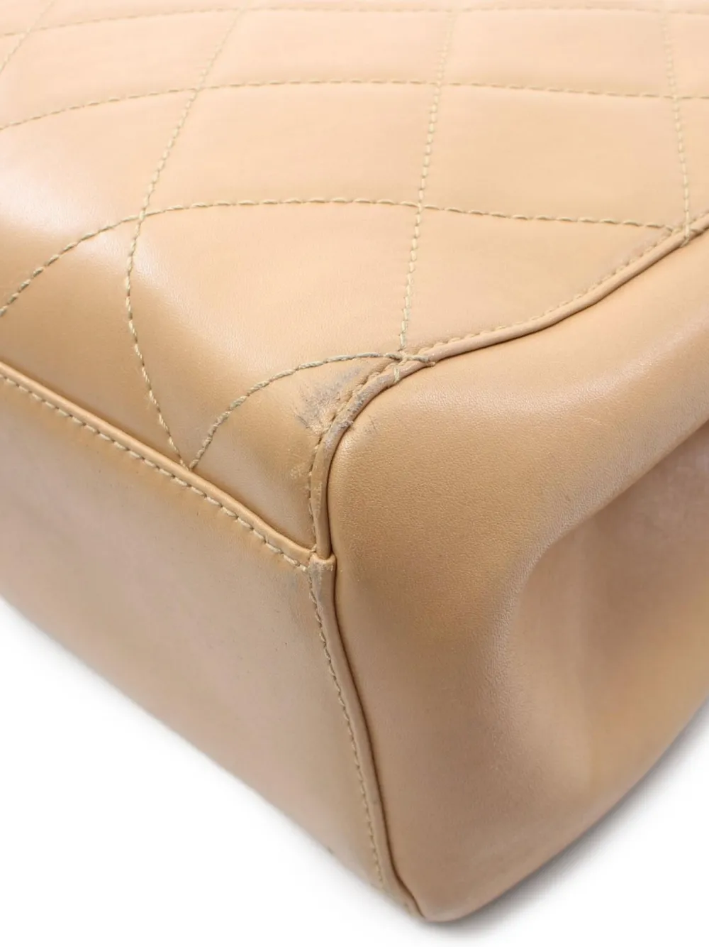 CHANEL Pre-Owned 1980s Matelassé lambskin tote bag | Tote Bags | Image 3