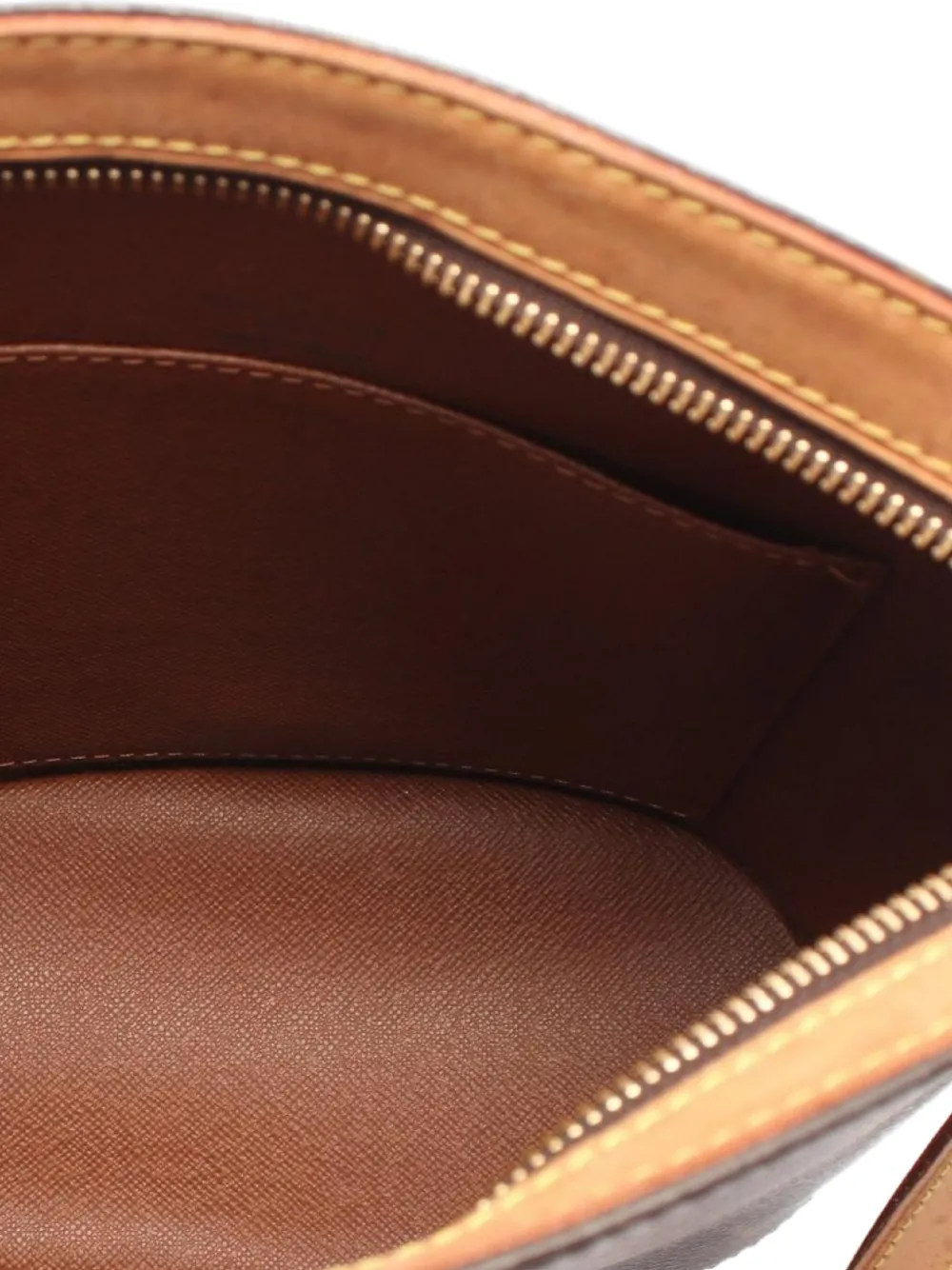 Pre-owned Louis Vuitton 2005 Druot Shoulder Bag In Brown