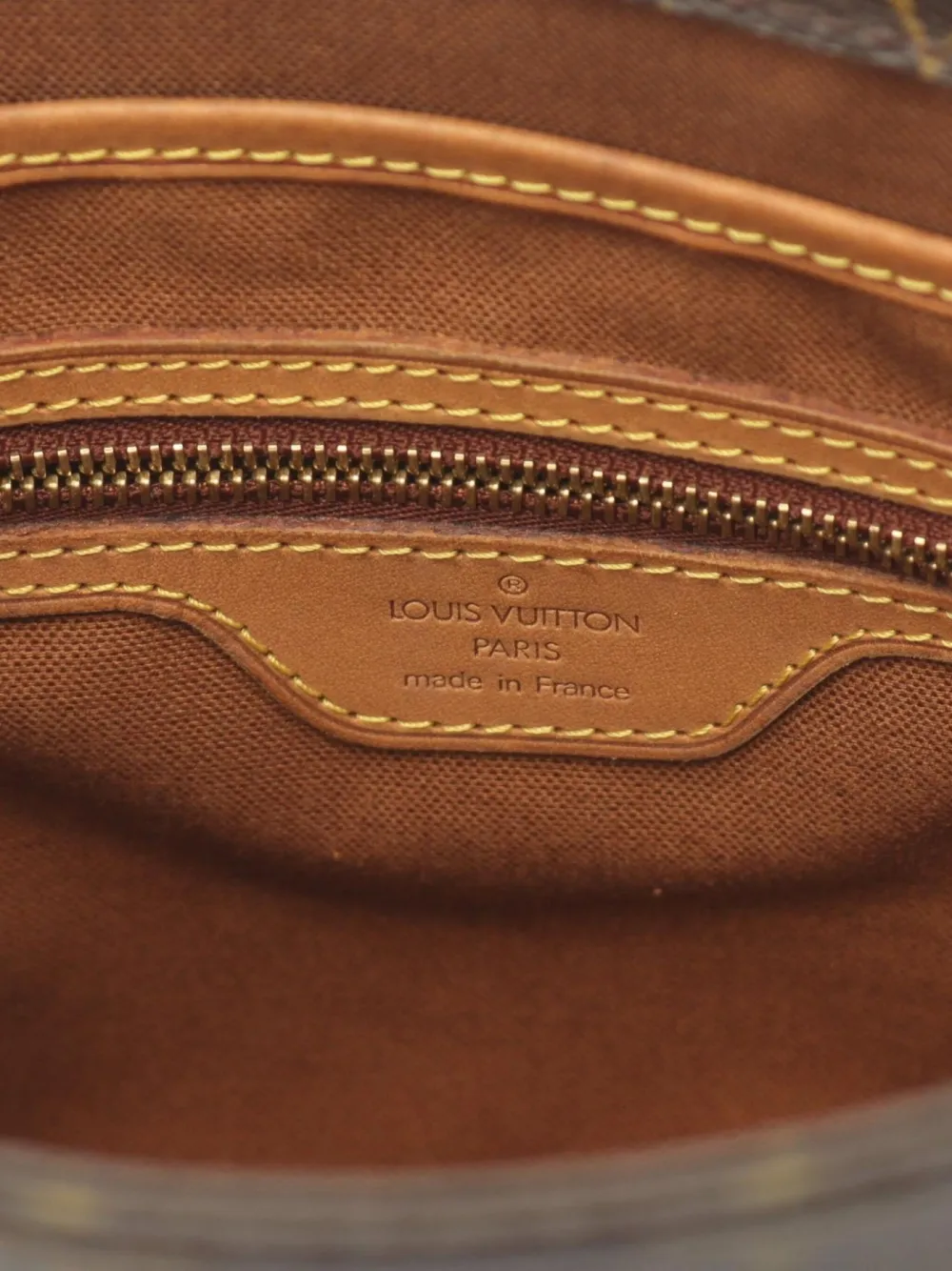 Pre-owned Louis Vuitton 2002 Vavin Pm Handbag In Brown