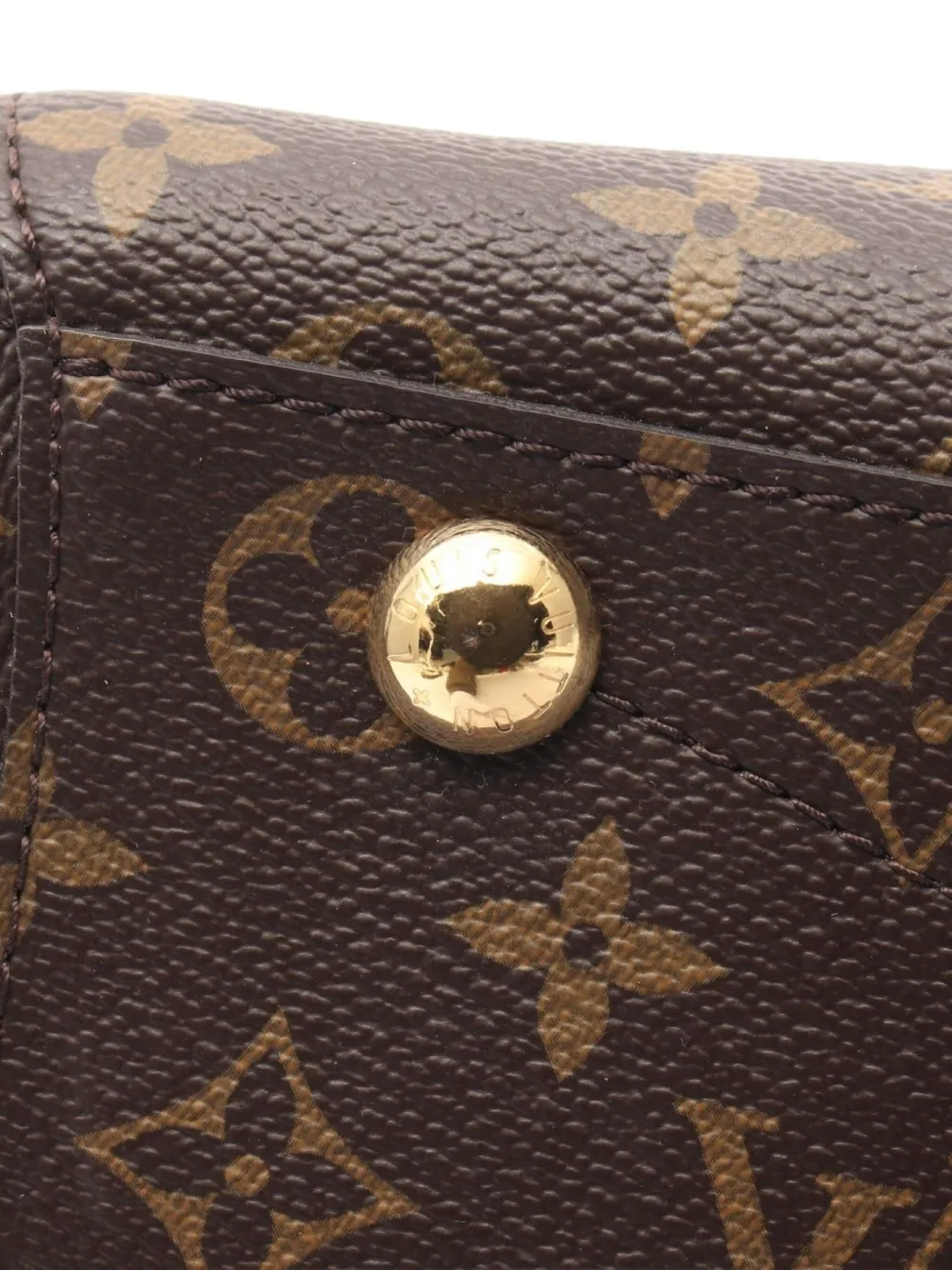 Pre-owned Louis Vuitton 2016 Montaigne Mm Tote Bag