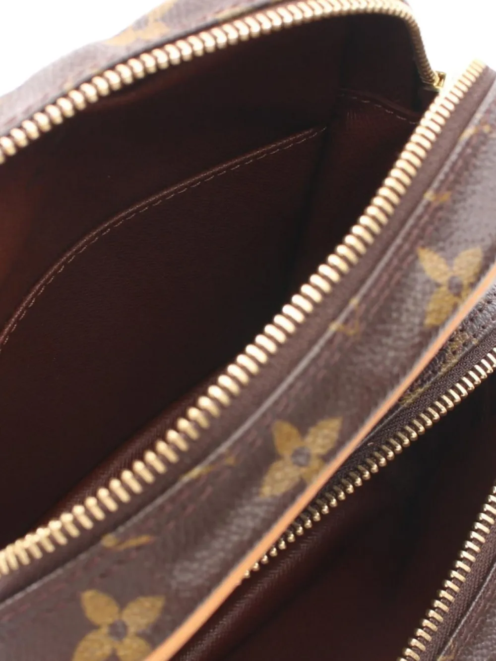 Pre-owned Louis Vuitton 2001 Amazon Cross Body Bag In Brown