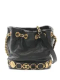 CHANEL Pre-Owned 2021 matelassé bucket bag - Black