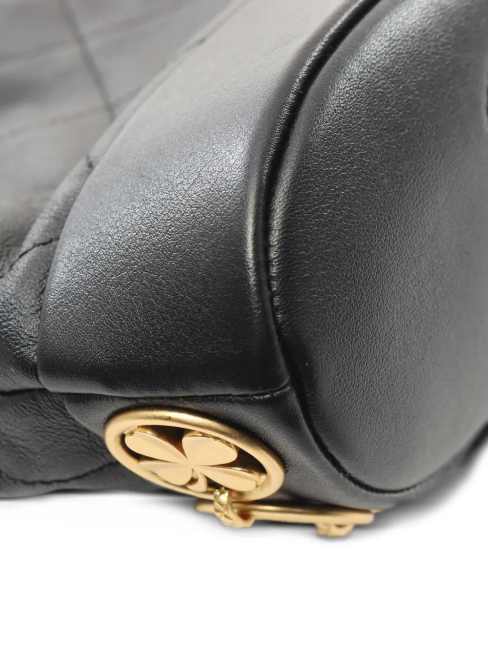 Pre-owned Chanel 2021 Matelassé Bucket Bag