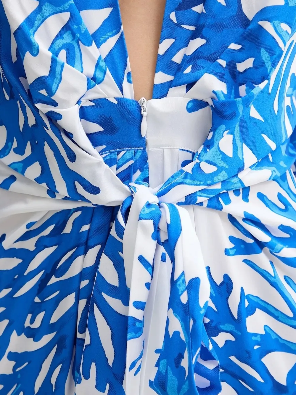 Melissa Odabash Eloise jurk met koraalprint en ceintuur Blauw