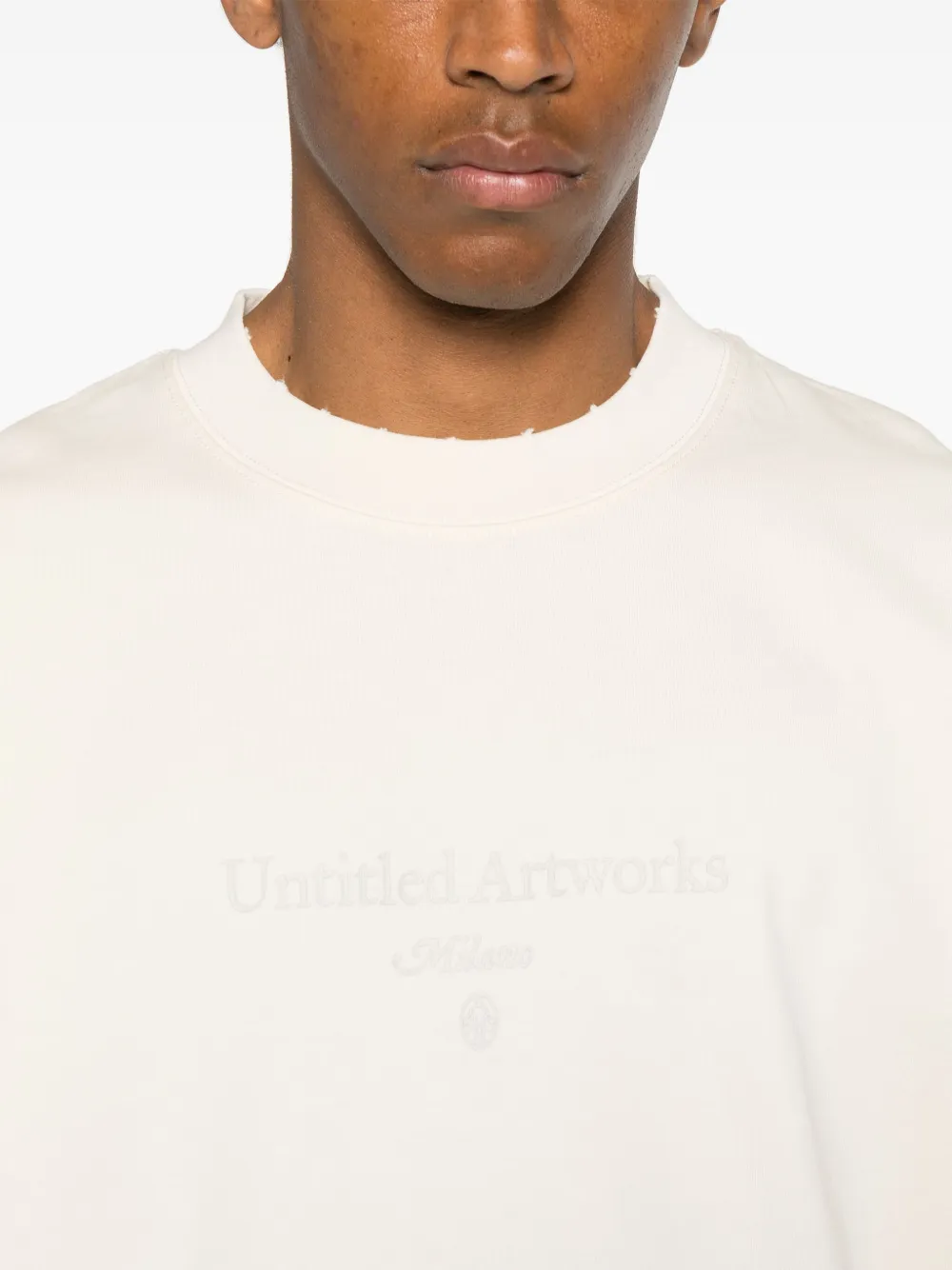 UNTITLED ARTWORKS T-shirt met logoprint Beige