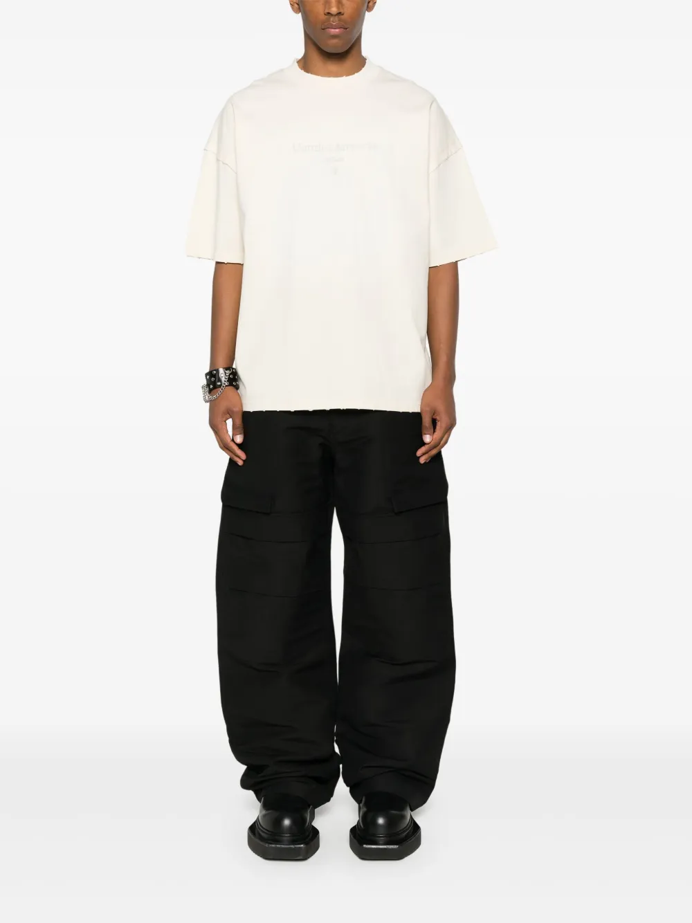UNTITLED ARTWORKS logo-print T-shirt - Beige