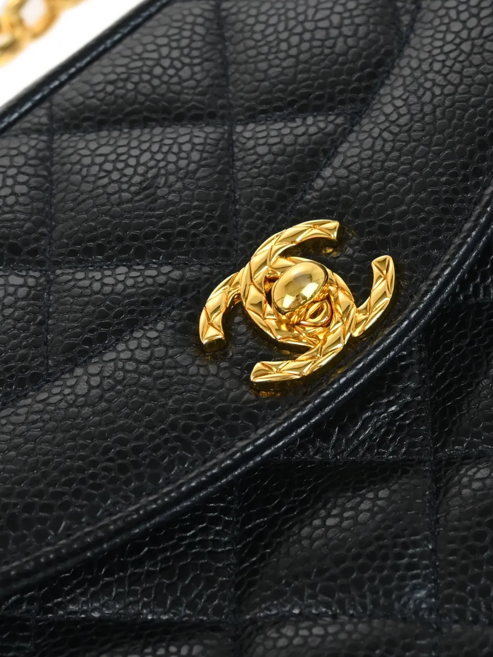 Pre-owned Chanel 1992 Diamond-quilted Mini Bag
