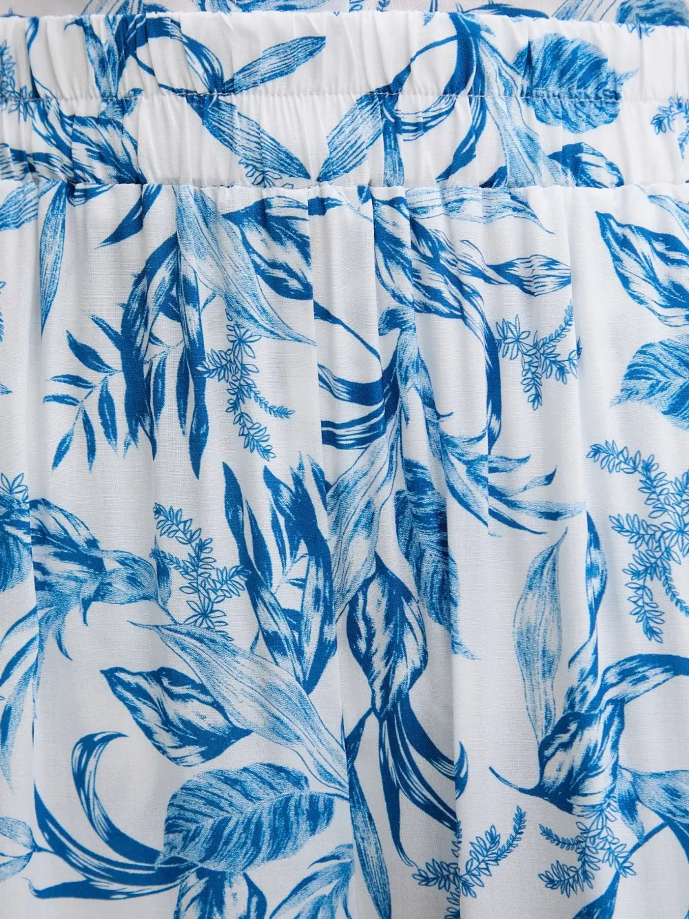 Melissa Odabash Leaf-print Trousers In Blue