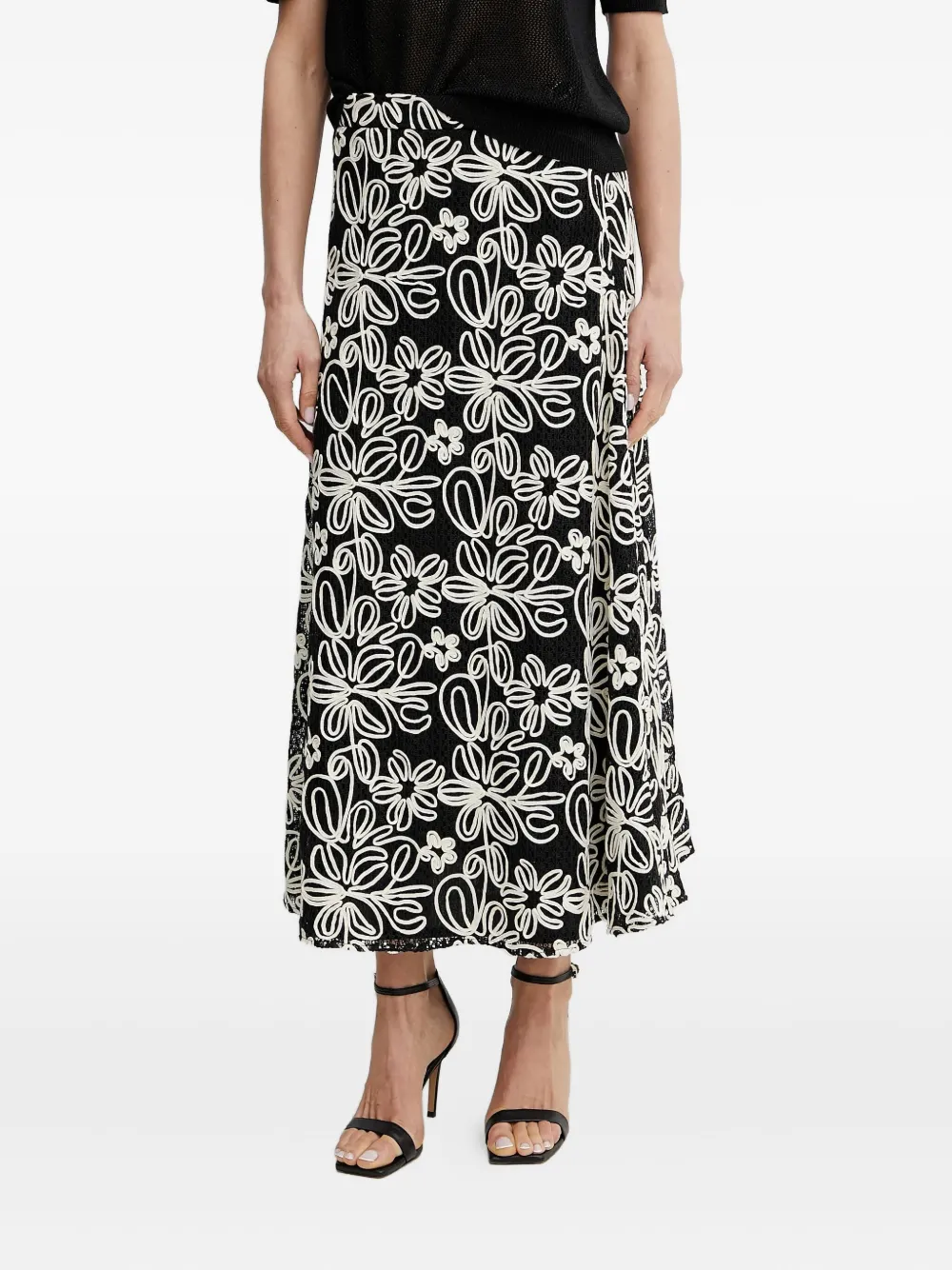 floral embroidered maxi skirt