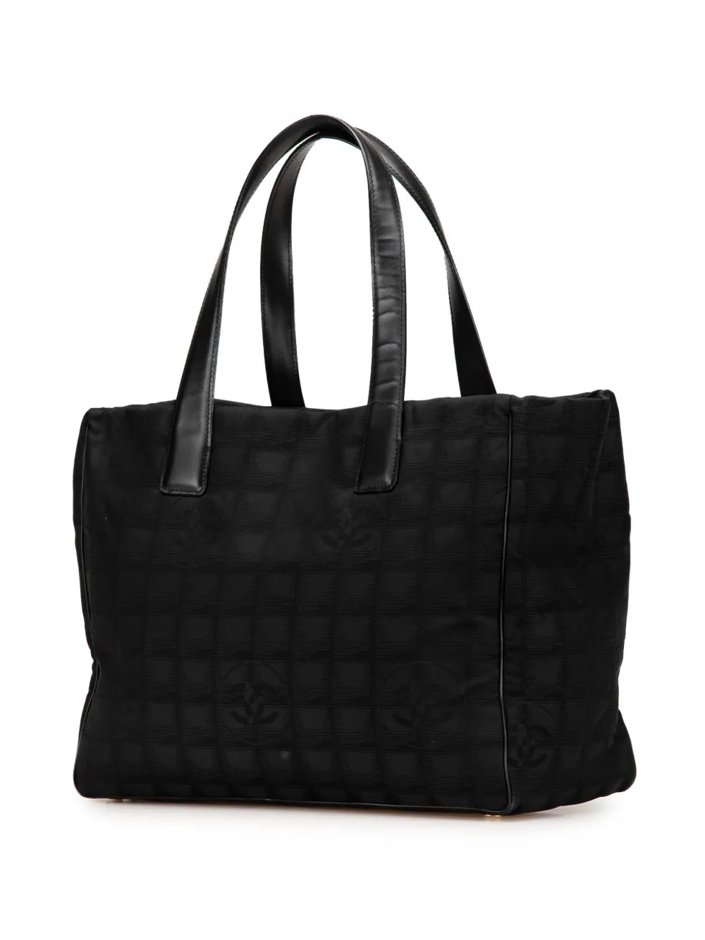 Pre-owned Chanel 2004-2005 New Travel Line Nylon Tote Bag