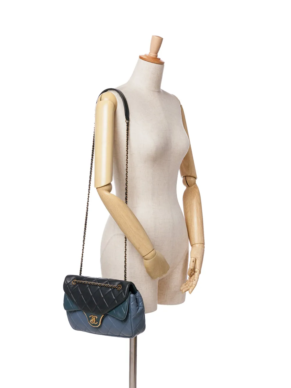 CHANEL Pre-Owned 2015-2016 CC Tricolor Quilted Lambskin Double Flap shoulder bag | Pre-Owned | Image 2