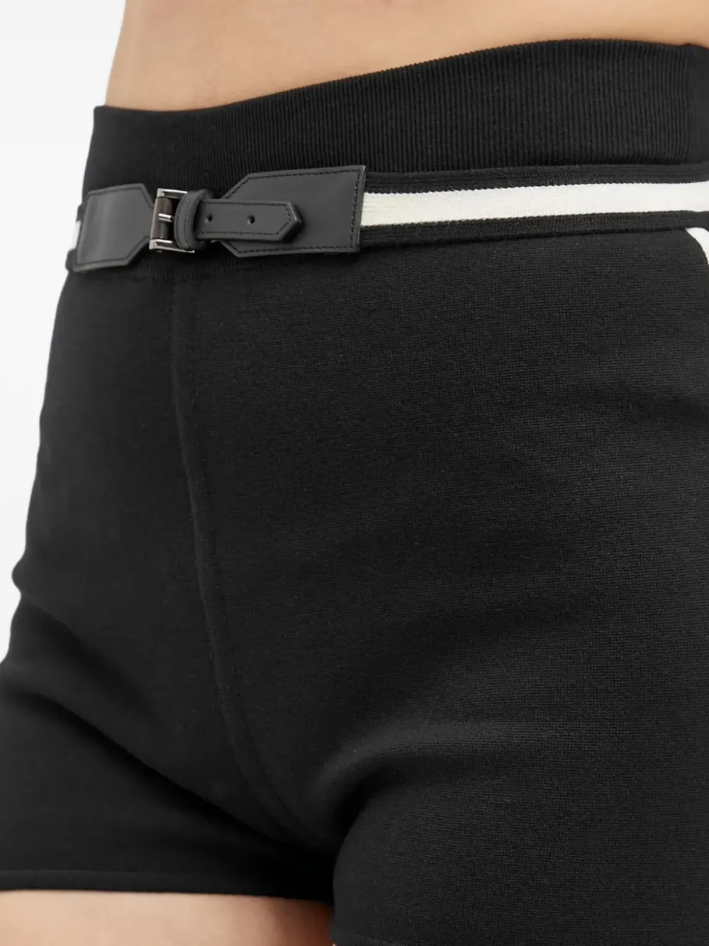Max Mara belted side-stripe shorts Zwart