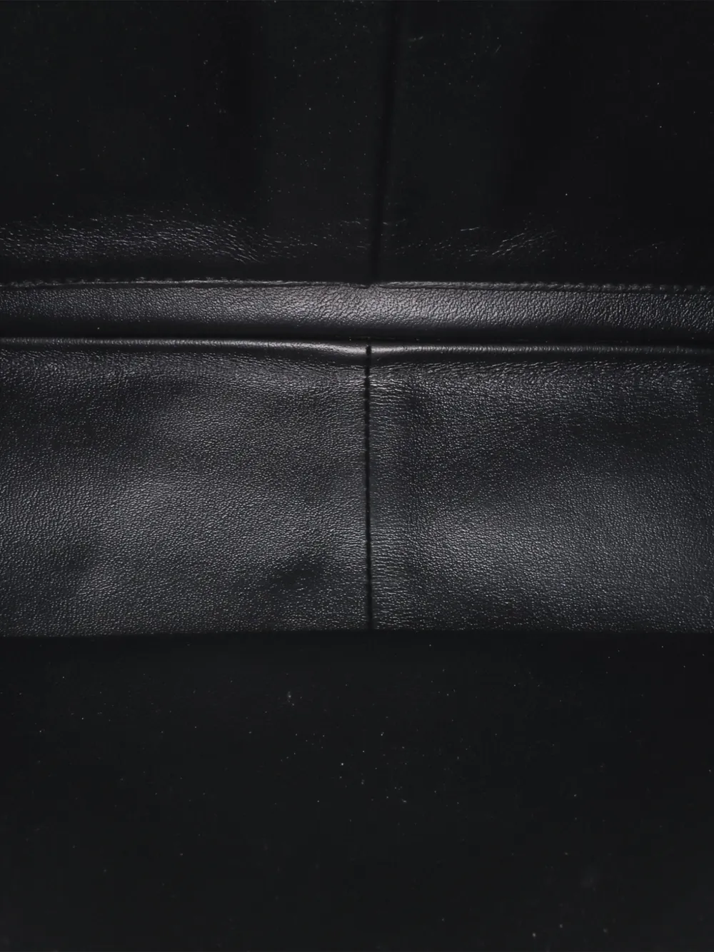 Pre-owned Chanel 2014 Jumbo Classic Patent Double Flap Shoulder Bag In Black