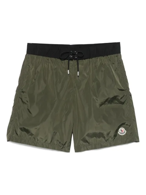 Moncler bañador con aplique del logo