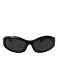 Miu Miu Eyewear cat-eye tinted sunglasses - Black