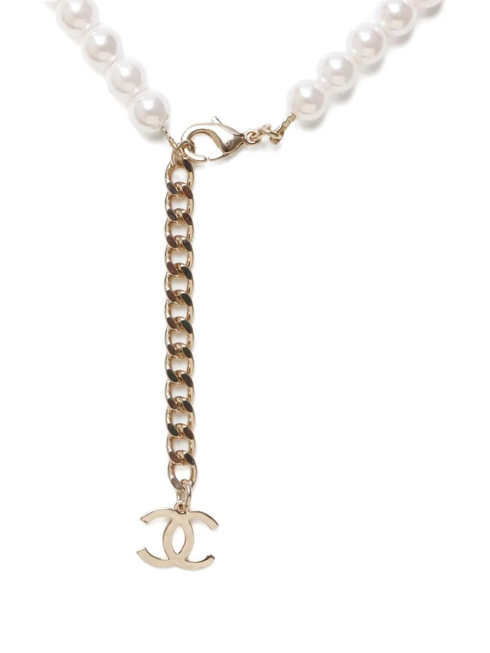 Pre-owned Chanel Interlocking Cc Necklace In Gold