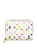 Louis Vuitton Pre-Owned monogram zip-around wallet - White
