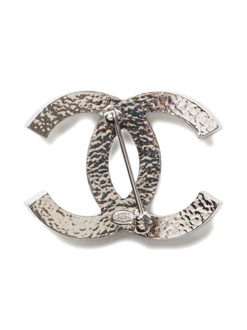 CHANEL Pre-Owned 2005 interlocking CC  brooch | Image 2
