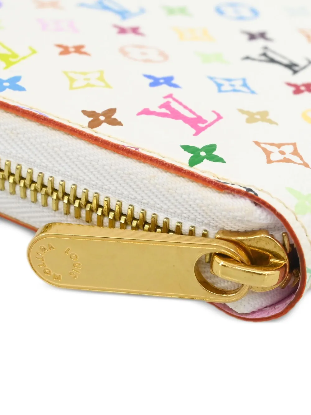 Pre-owned Louis Vuitton Monogram Patterned Leather Wallet In White