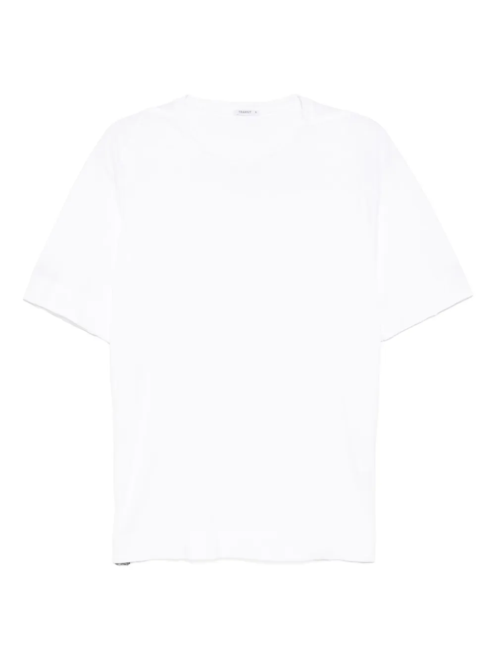 short-sleeved T-shirt