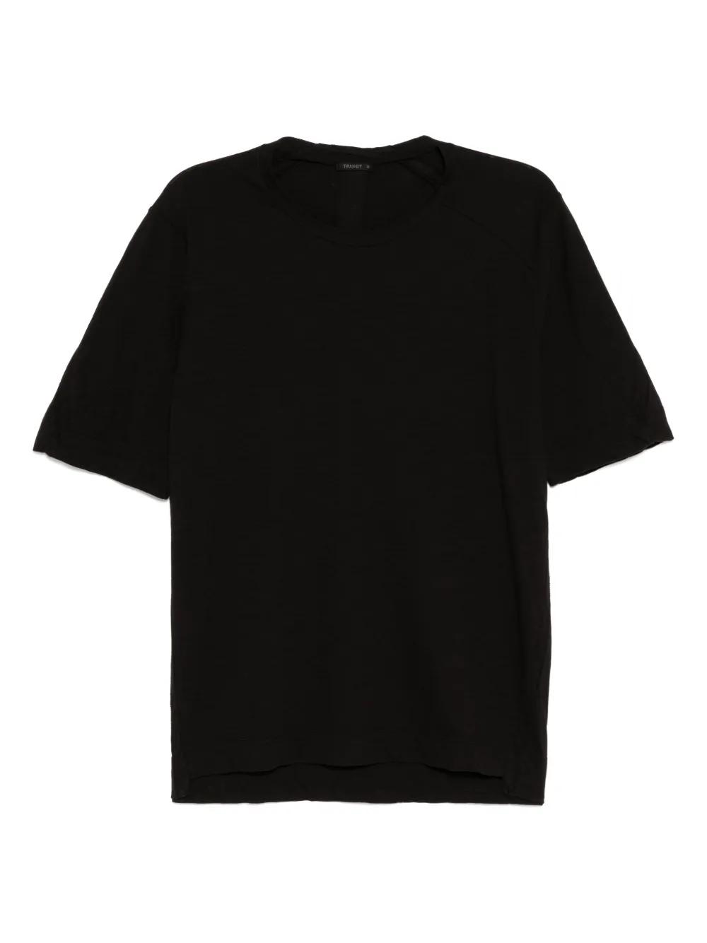short-sleeved T-shirt