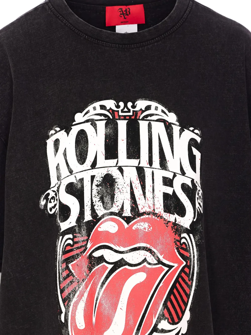 Rolling T-shirt