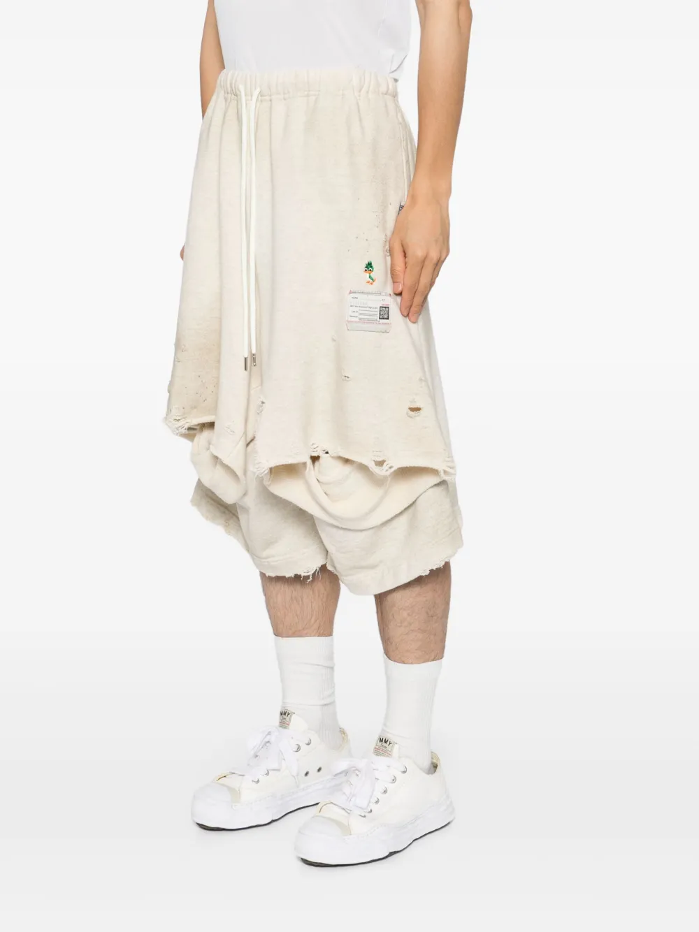 Maison MIHARA YASUHIRO Gerafelde trainingsshorts Beige