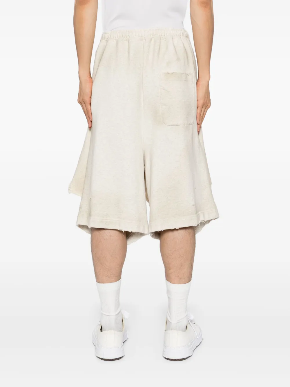 Maison MIHARA YASUHIRO Gerafelde trainingsshorts Beige
