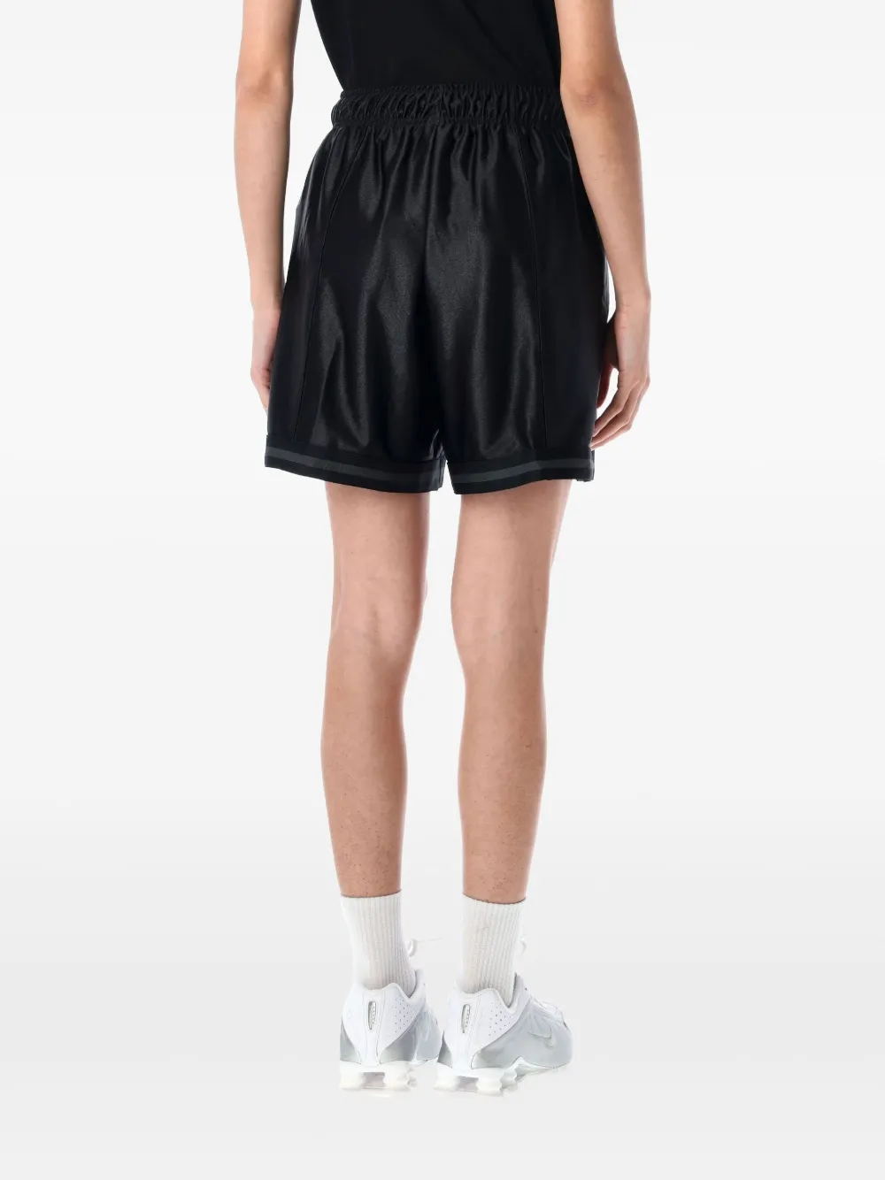 Nike Shorts met geborduurd logo Zwart