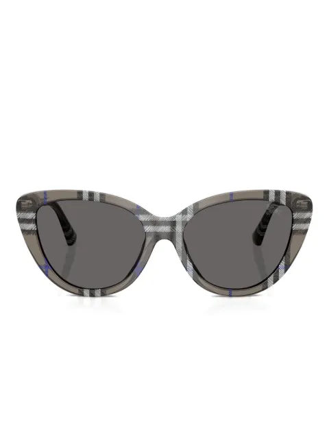 Burberry Eyewear نظارة شمس بإطار عين القطة وكاروهات