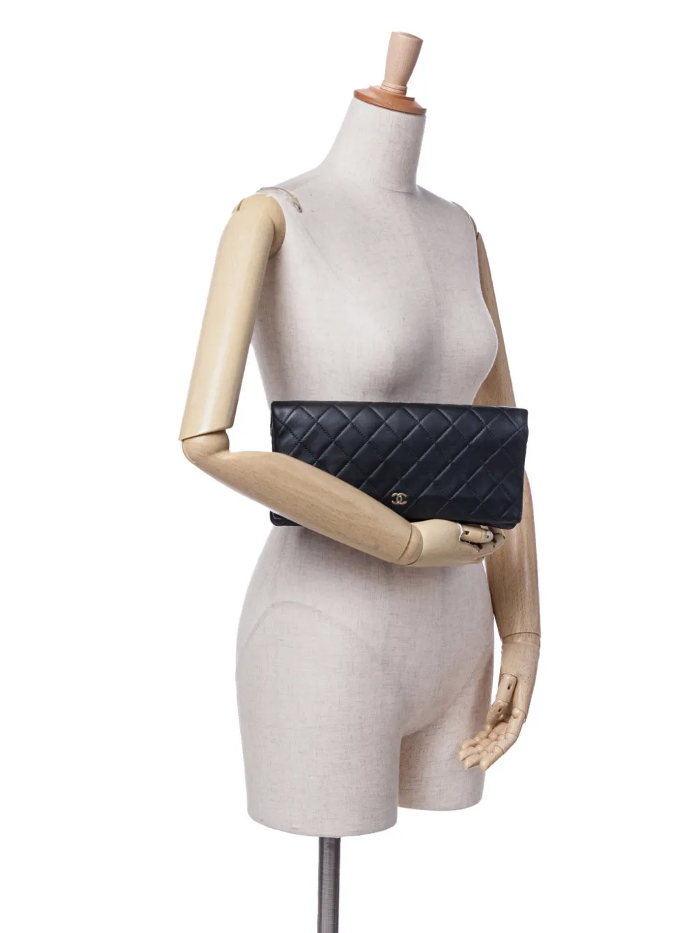 CHANEL Pre-Owned 2014-2015 CC Quilted Lambskin Foldover clutch bag | Pre-Owned | Image 2