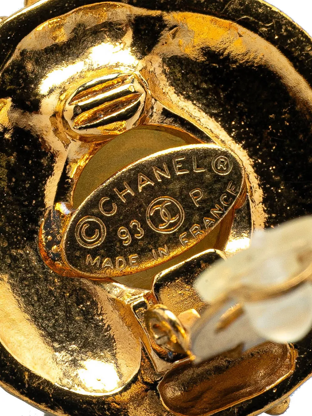 Pre-owned Chanel 1993 Gold Plated Round Faux Pearl Rhinestones Clip On Earrings Costume Earrings