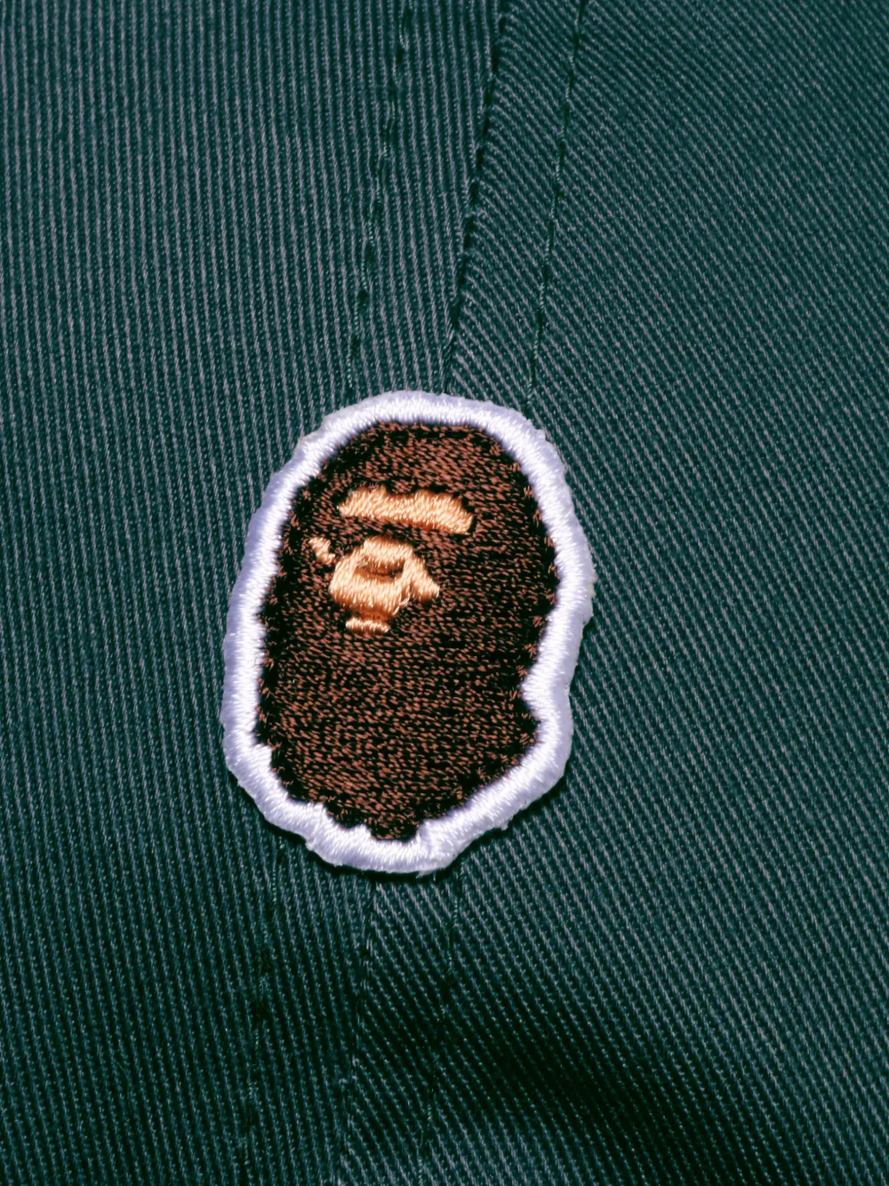 A BATHING APE Pet met geborduurd logo Groen
