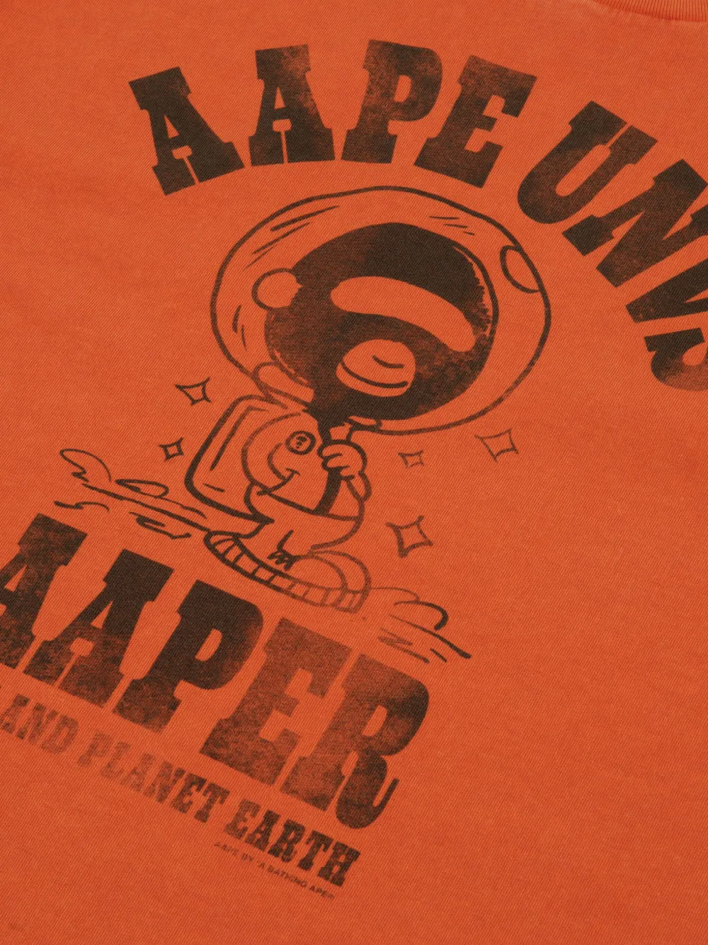 AAPE BY *A BATHING APE T-shirt met grafische print Oranje