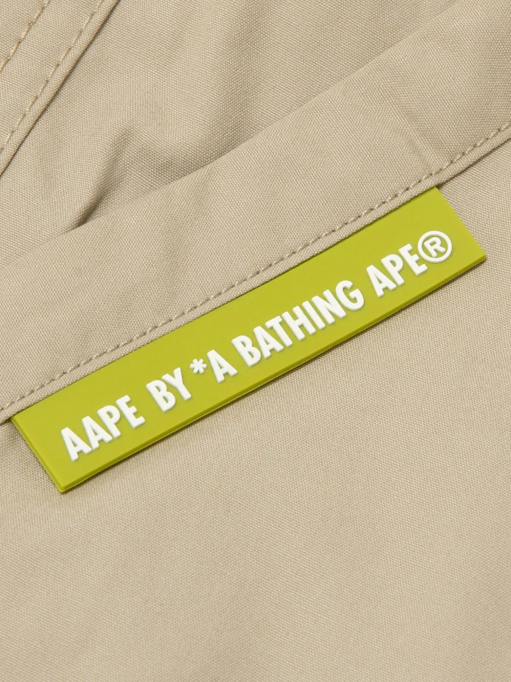 AAPE BY *A BATHING APE Cargo shorts met logopatch Beige